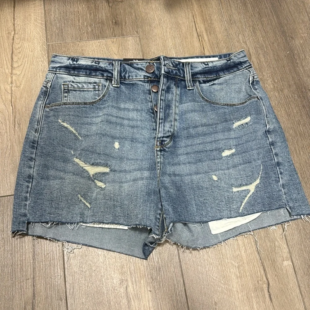 NWT! Nordstrom Women’s High Waist Boyfriend Cutoff Denim Shorts - Multiple🌊